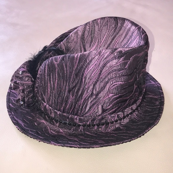 Hat - Picture 2 of 4